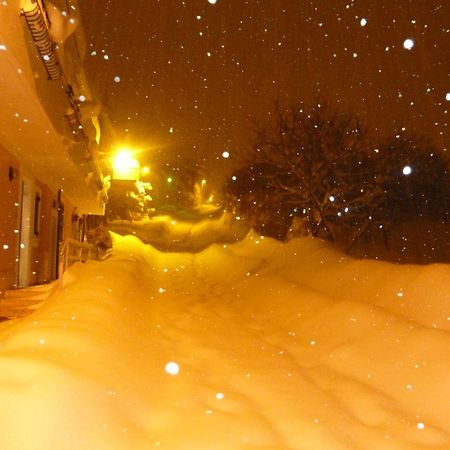 B&B Valle Gio' Magliano de' Marsi Exteriör bild